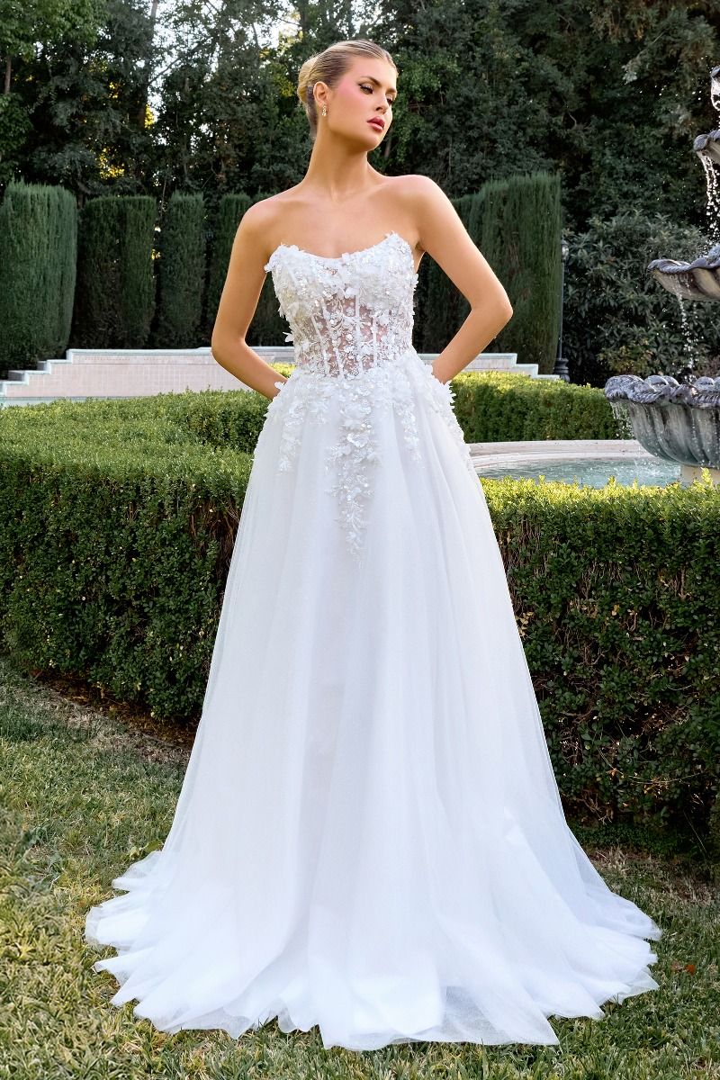 white boutique dresses & More Magnolia This tiered dress is so chic and classic C174W Off White / 6